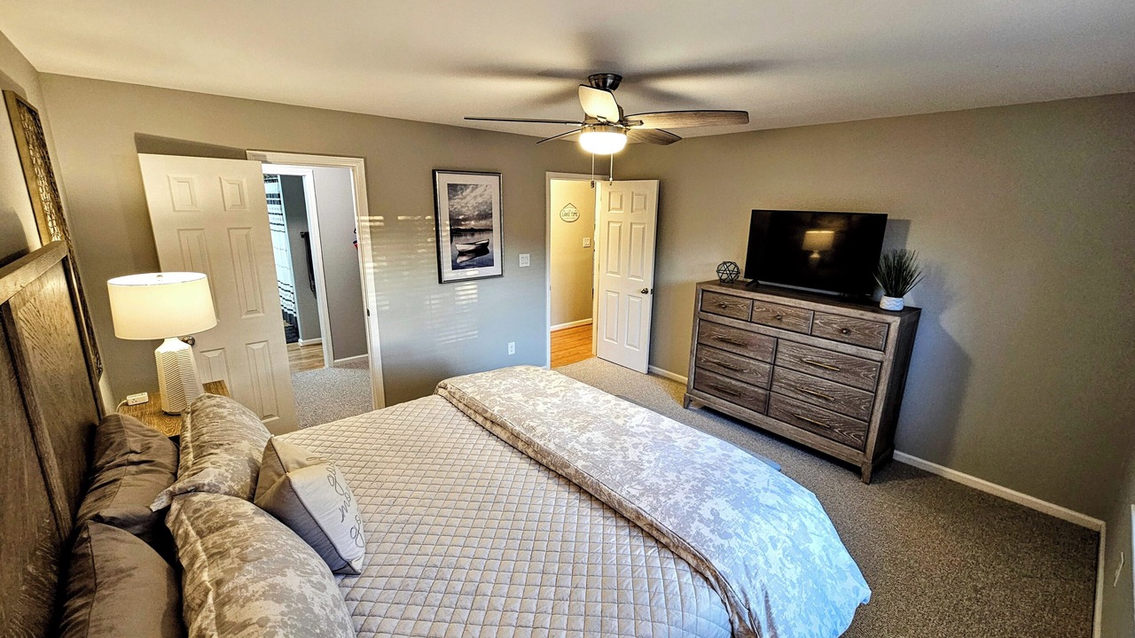 Photo of Bedroom in Six Mile
