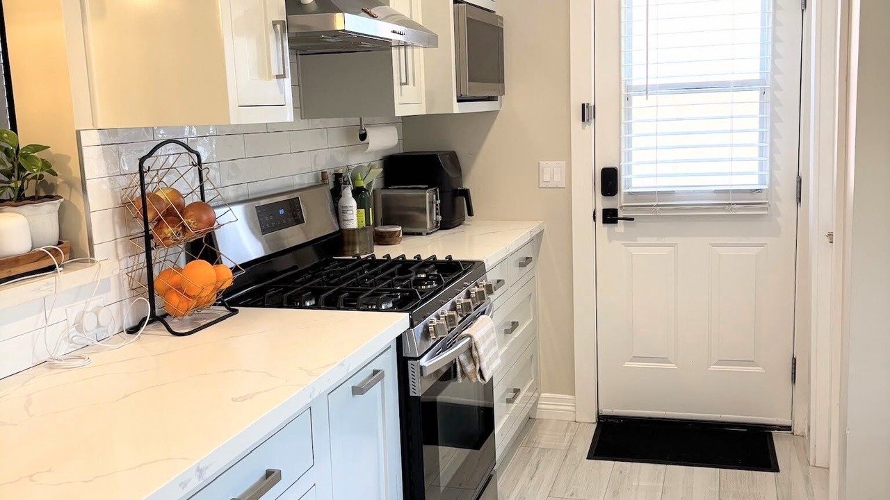 Photo of Kitchen in Sunset Junction