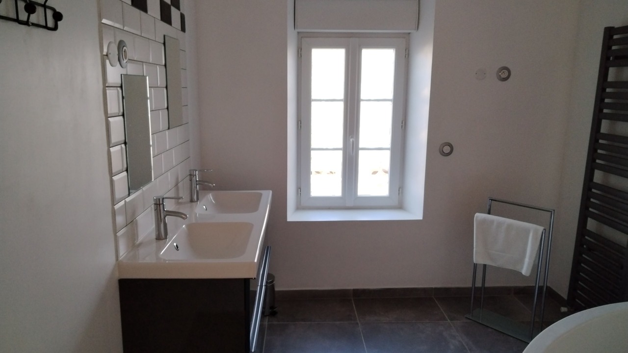 Photo of Bathroom in Saints
