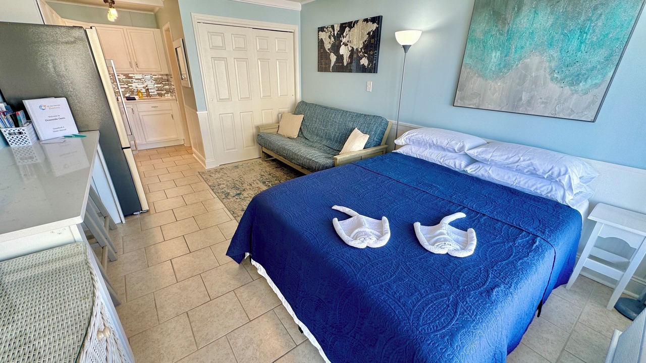 Photo of Bedroom in Atlantic Beach
