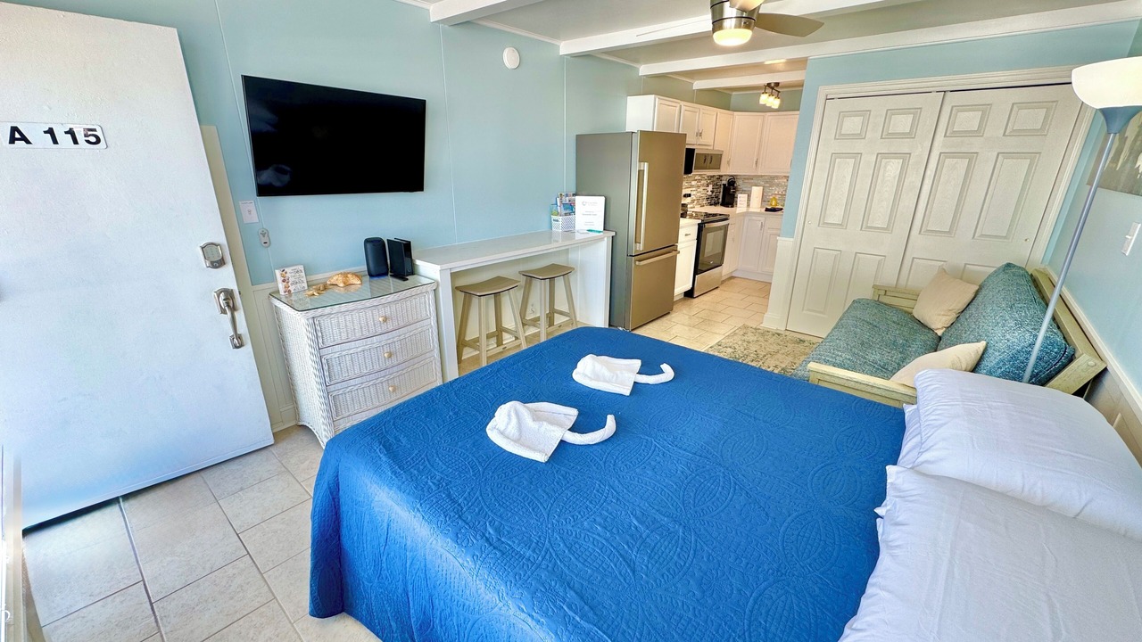 Photo of Bedroom in Atlantic Beach