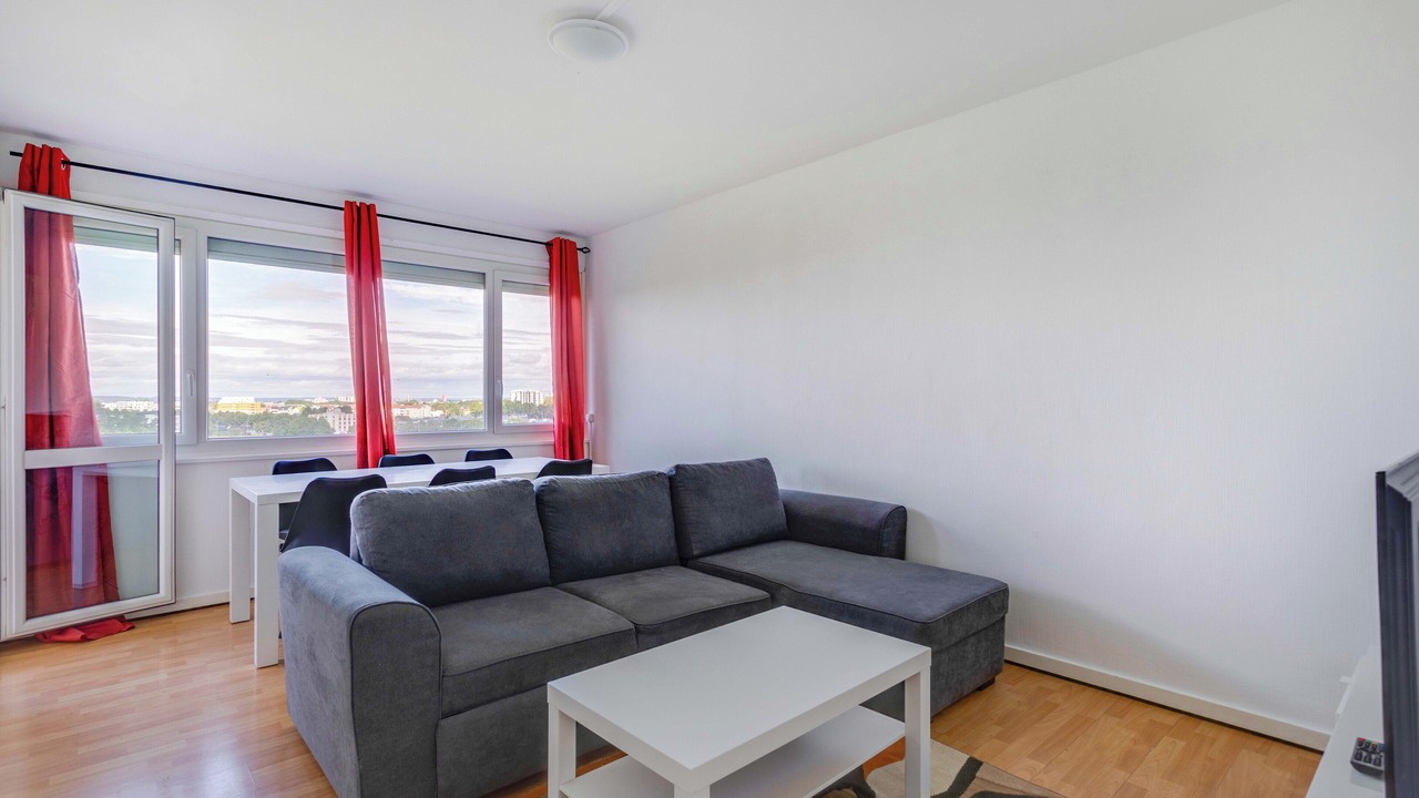 Photo of Livingroom in Ris Orangis