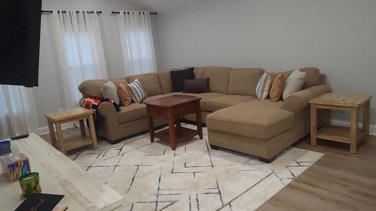 Photo of Livingroom in Joliet