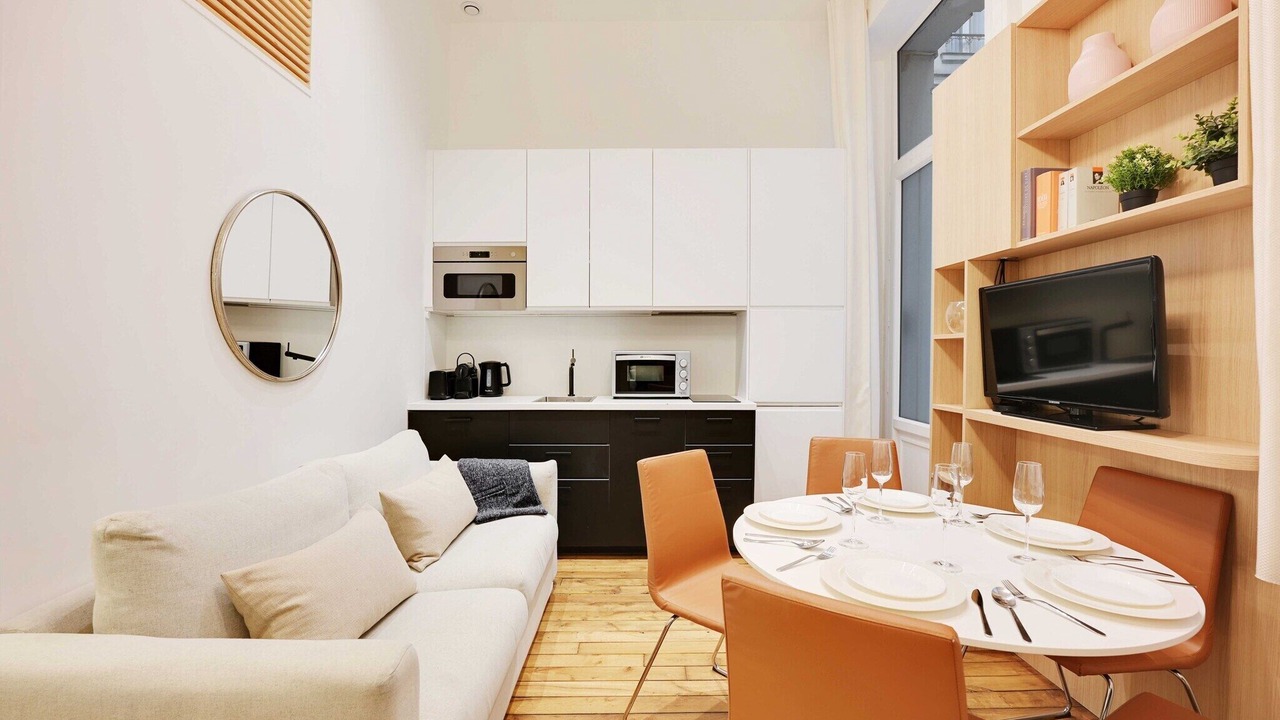 Photo of Livingroom in Quartier de l'Ecole-Militaire