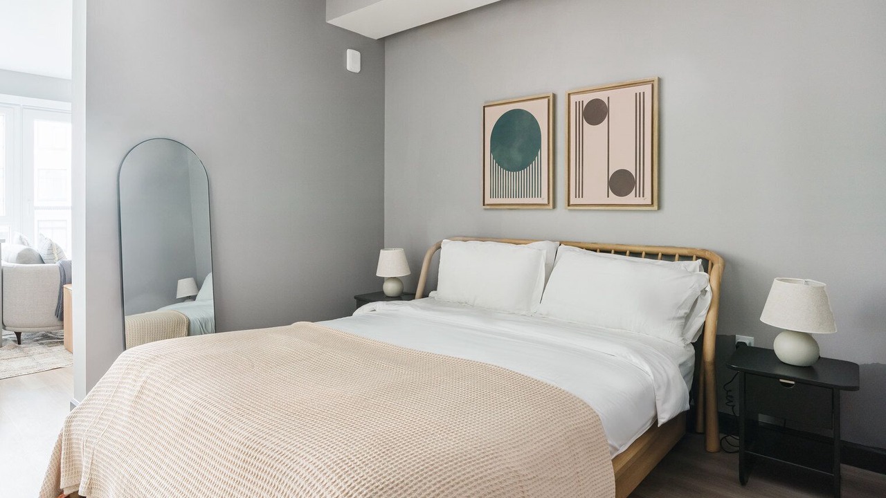 Photo of Bedroom in Logan Circle