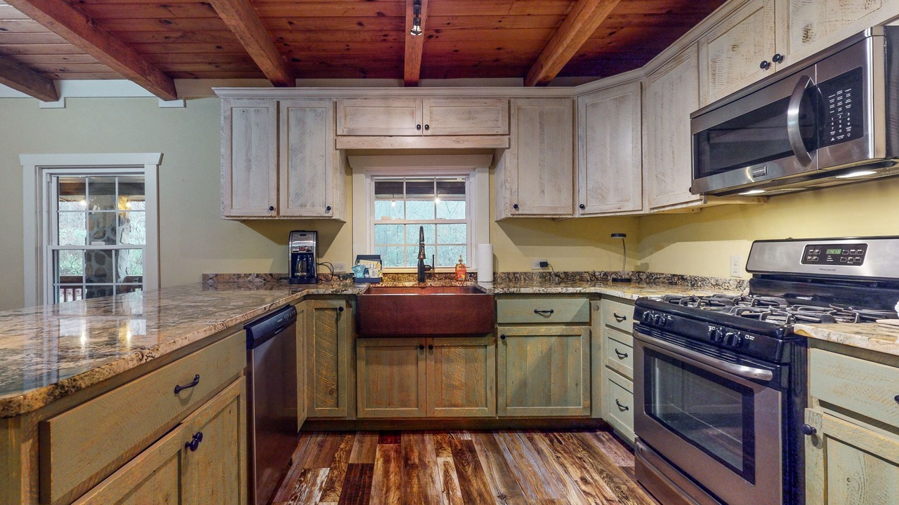 Photo of Kitchen in Ellijay