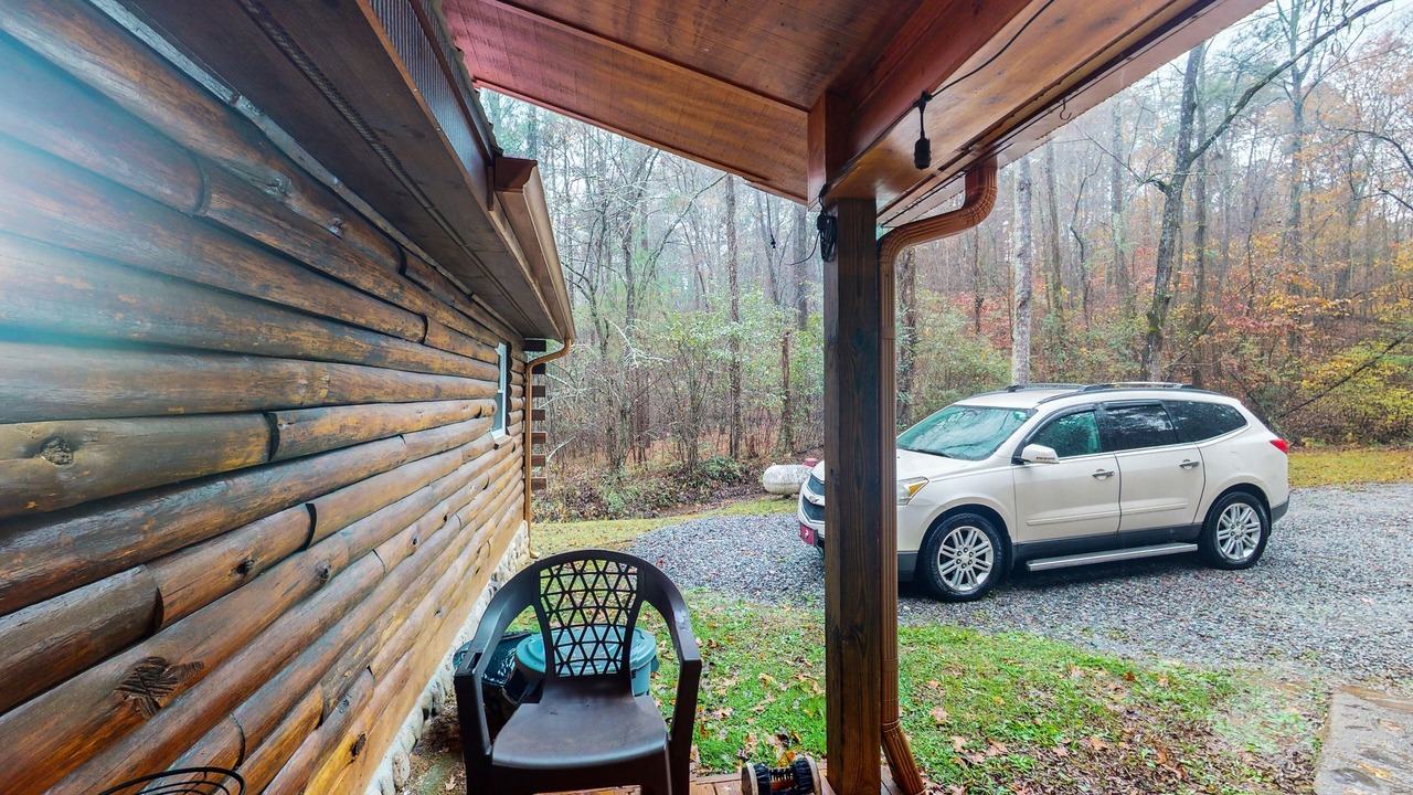 Photo of Patio Balcony in Ellijay