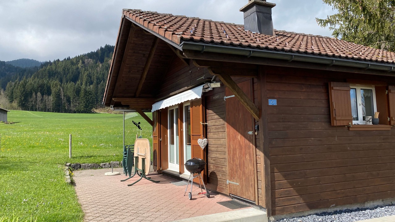 Photo of Outdoor in Gross