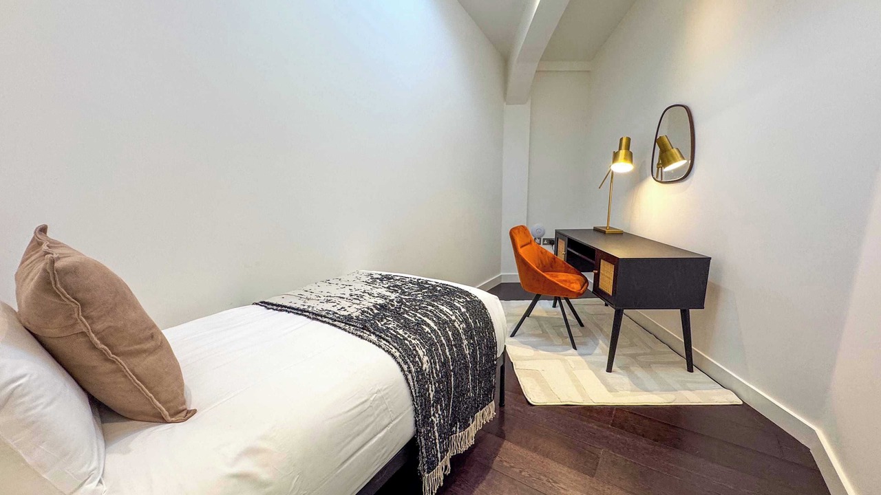 Photo of Bedroom in Belsize Park
