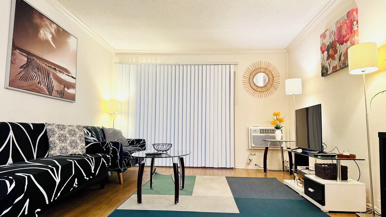 Photo of Livingroom in Marina Peninsula