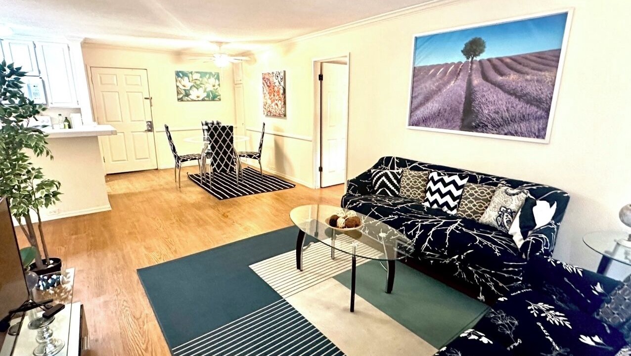 Photo of Livingroom in Marina Peninsula