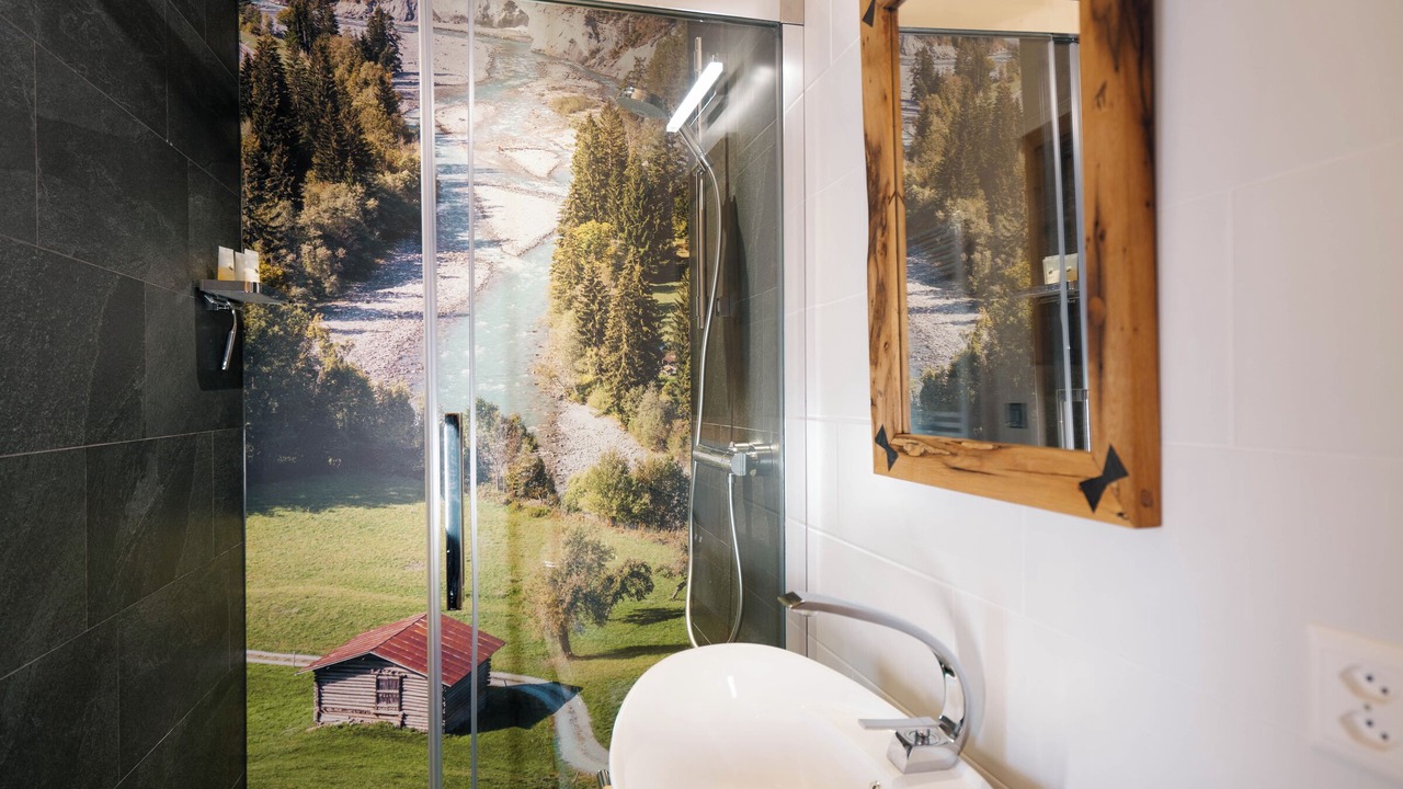Photo of Bathroom in Mitloedi