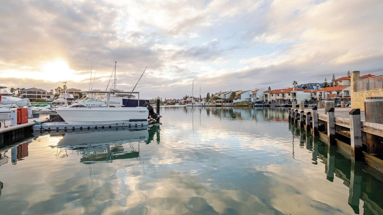 Photo of Others in Mindarie