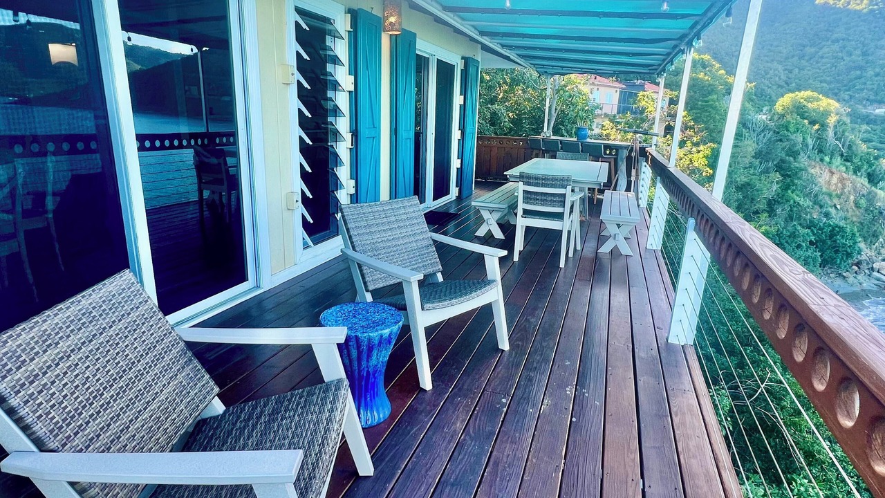Photo of Patio Balcony in Estate Emmaus