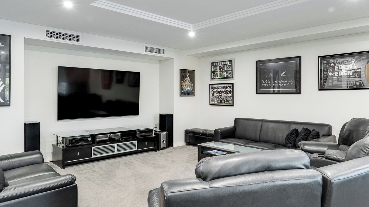 Photo of Livingroom in Marmion