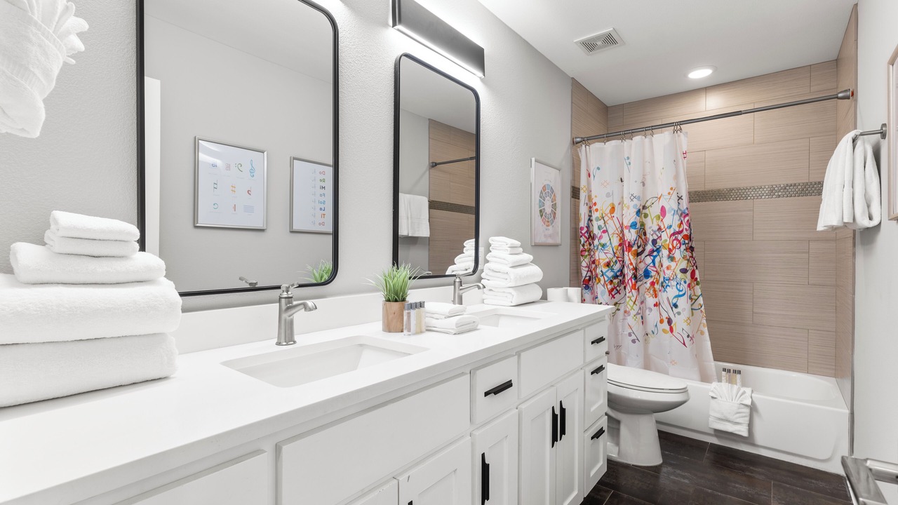 Photo of Bathroom in Chestnut