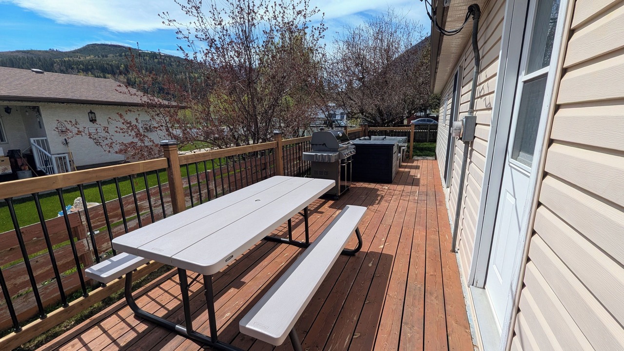 Photo of Outdoor in Hillcrest Mines