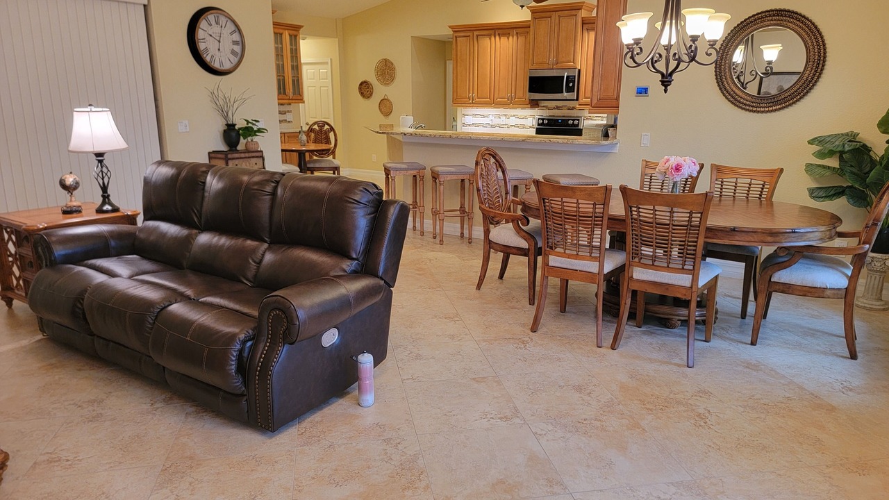 Photo of Livingroom in Burnt Store