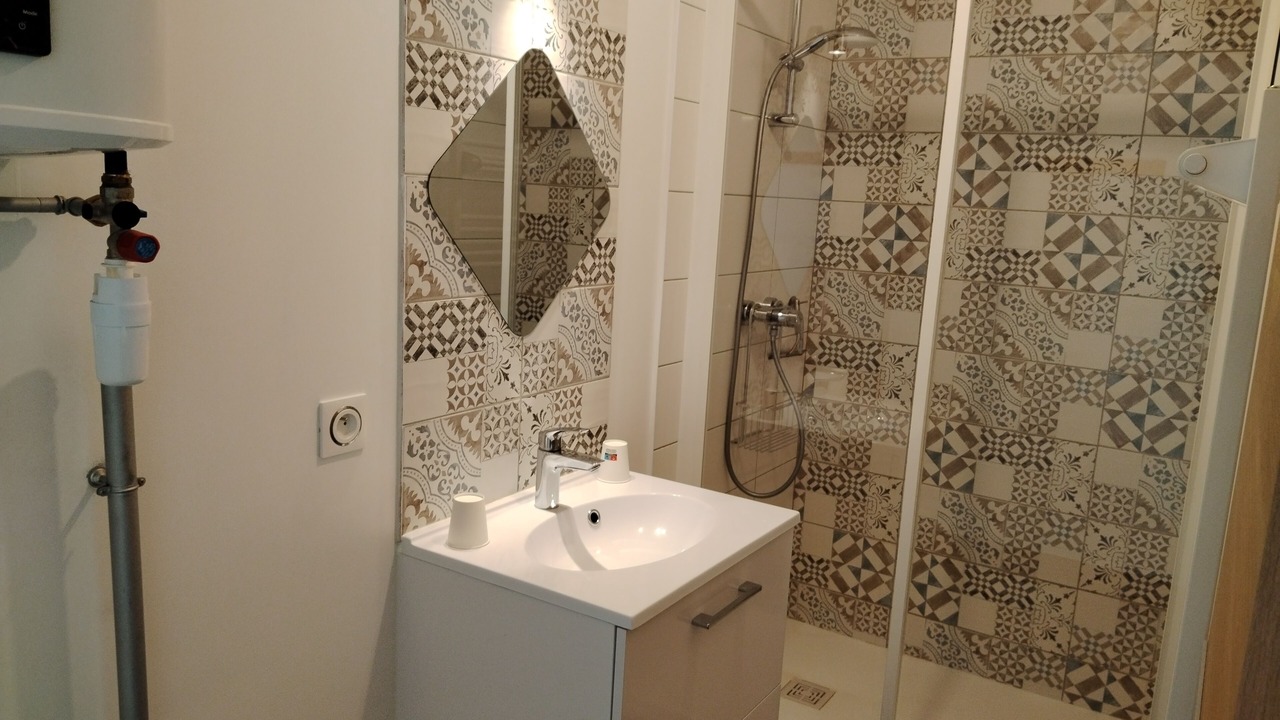 Photo of Bathroom in Saints