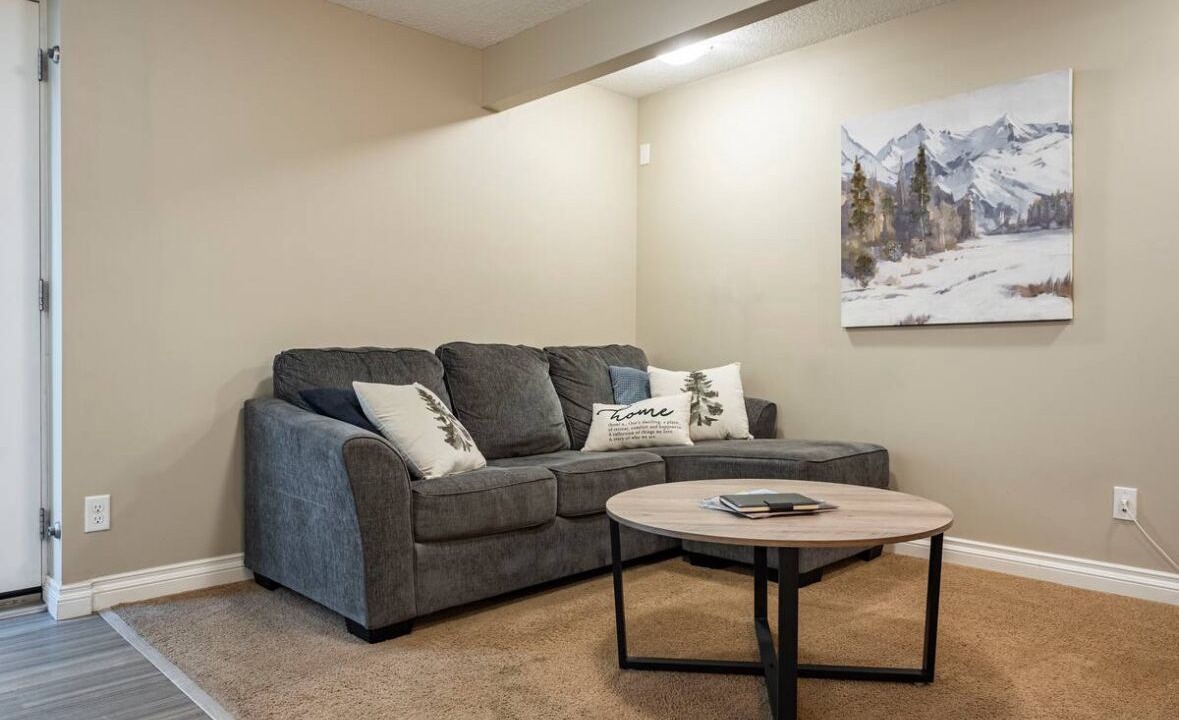 Photo of Livingroom in Silverado