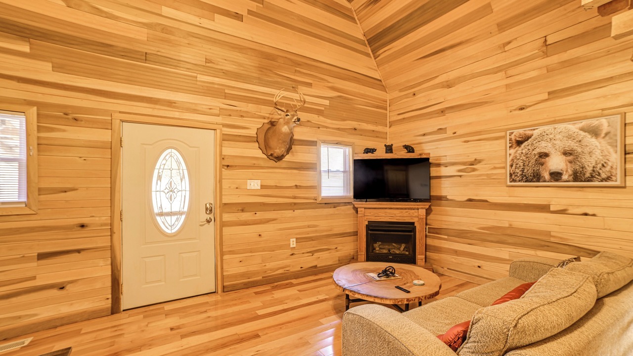Photo of Livingroom in Waverly
