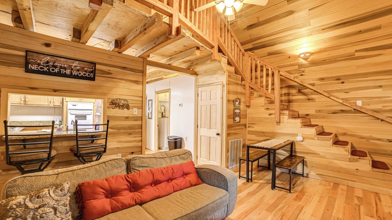 Photo of Livingroom in Waverly