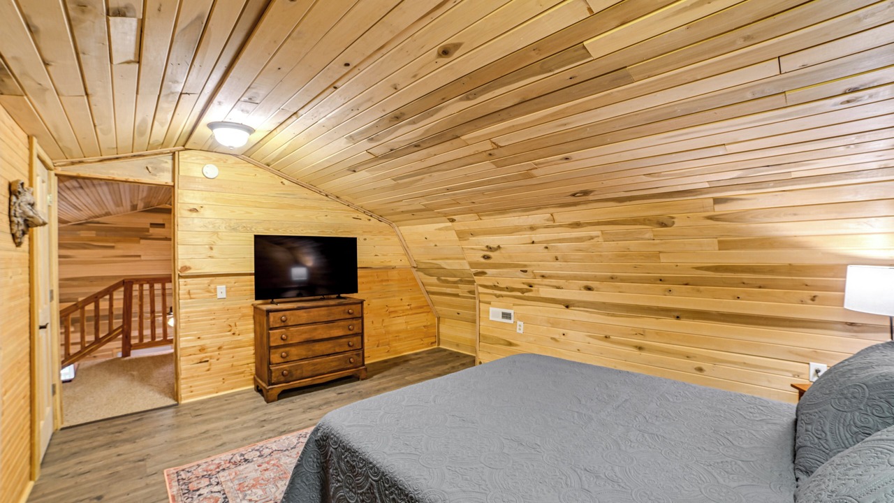 Photo of Bedroom in Waverly