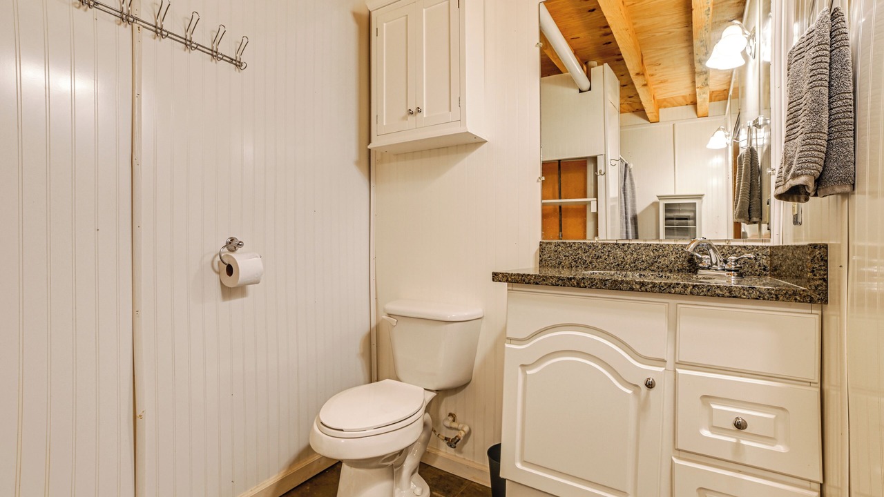 Photo of Bathroom in Waverly
