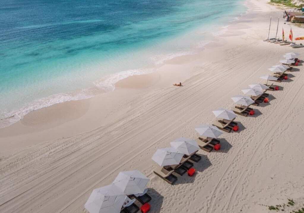 Photo of Others in Rendezvous Bay