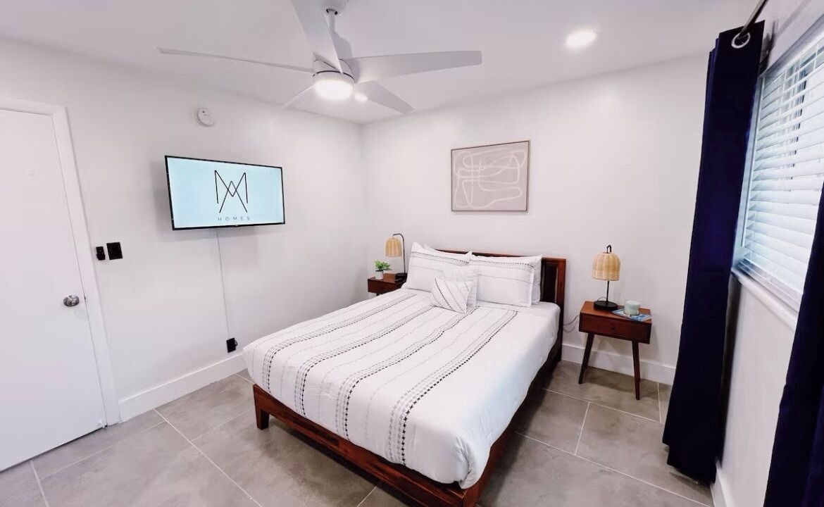 Photo of Bedroom in Lake Ridge