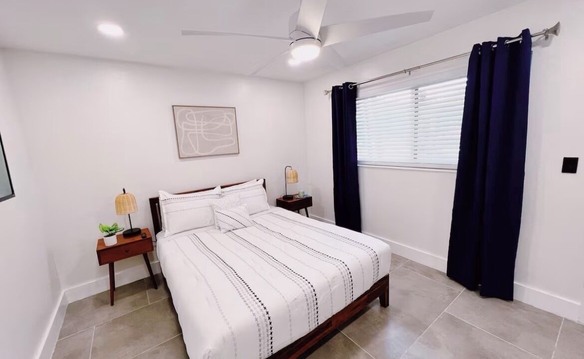 Photo of Bedroom in Lake Ridge