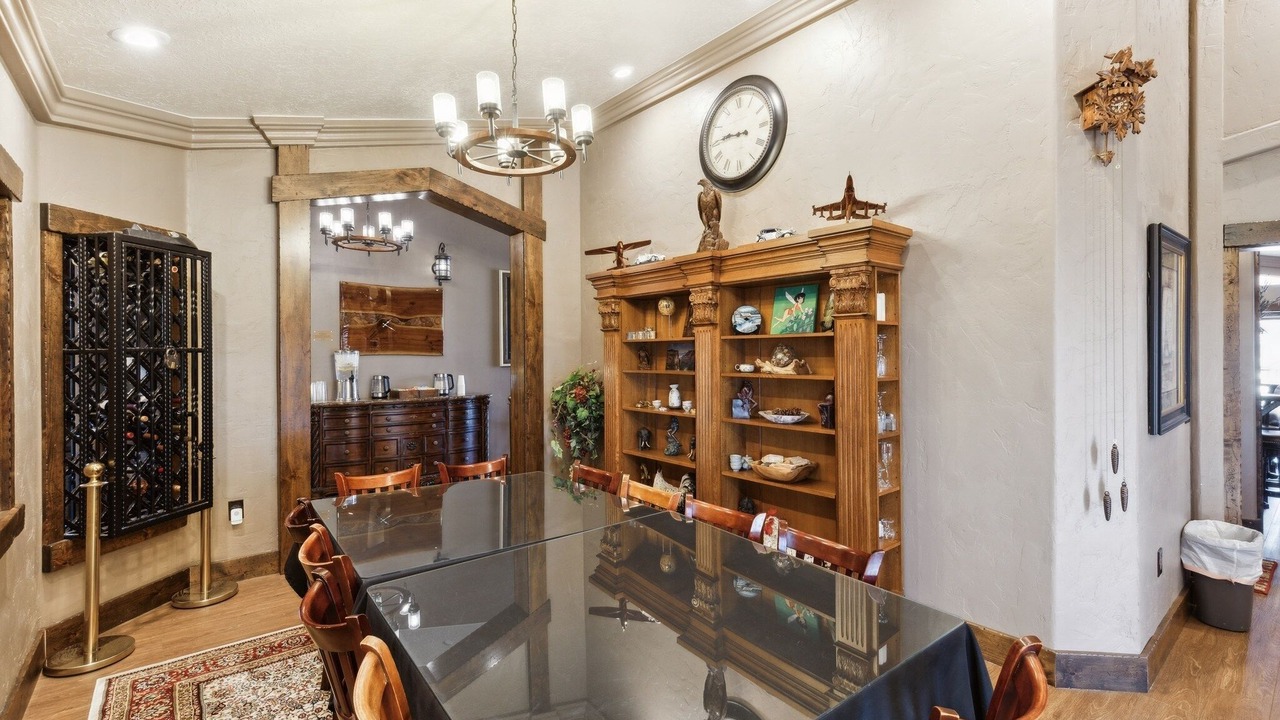 Photo of Bedroom in Colorado City