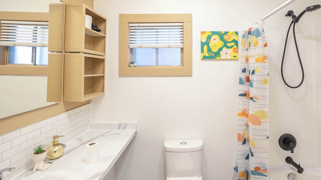 Photo of Bathroom in Inglewood
