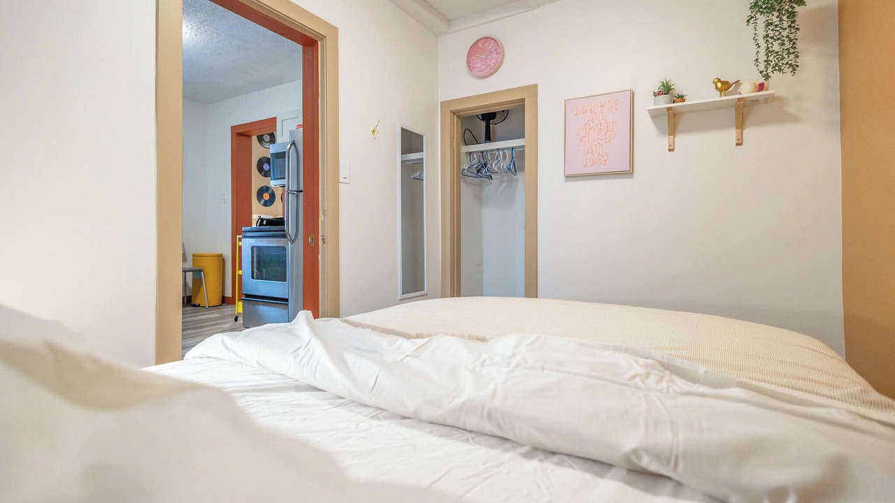 Photo of Bedroom in Inglewood