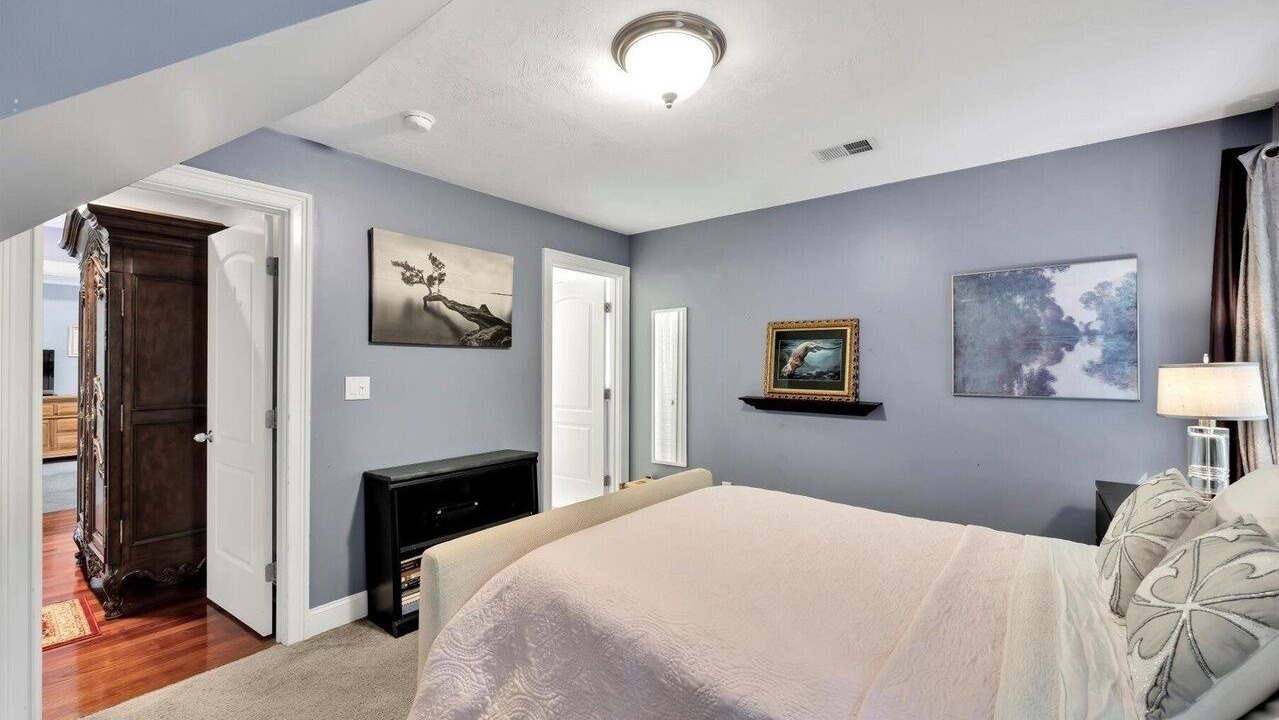 Photo of Bedroom in Sagamore Beach