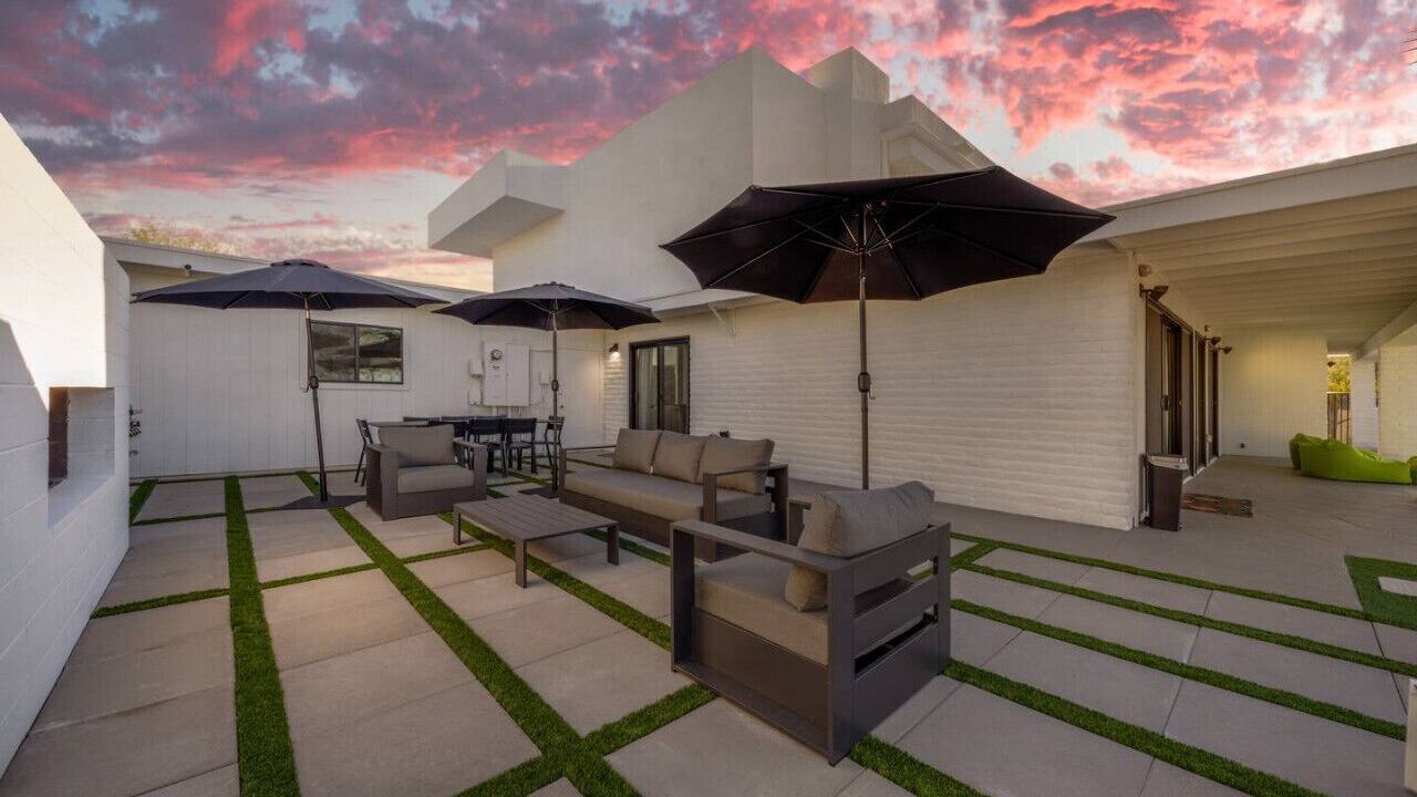 Photo of Livingroom in Tucson