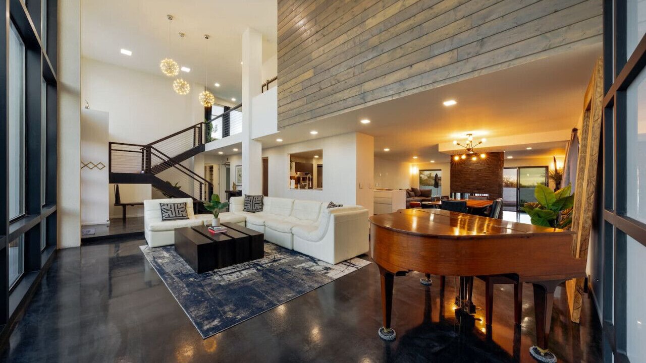 Photo of Livingroom in Tucson
