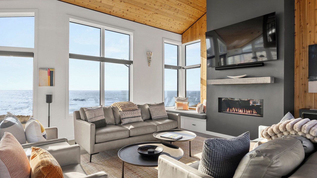 Photo of Livingroom in Sea Ranch