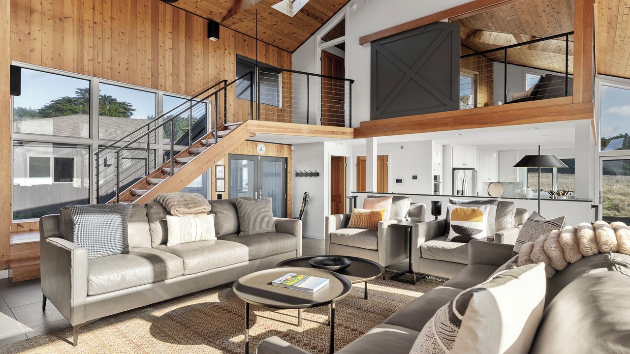 Photo of Livingroom in Sea Ranch