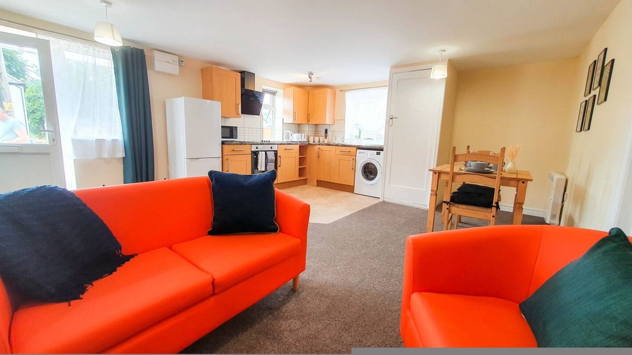 Photo of Livingroom in Stroud