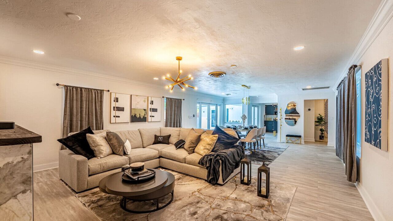 Photo of Livingroom in Pembroke Pines