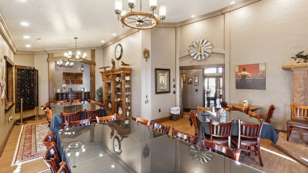 Photo of Bedroom in Hildale