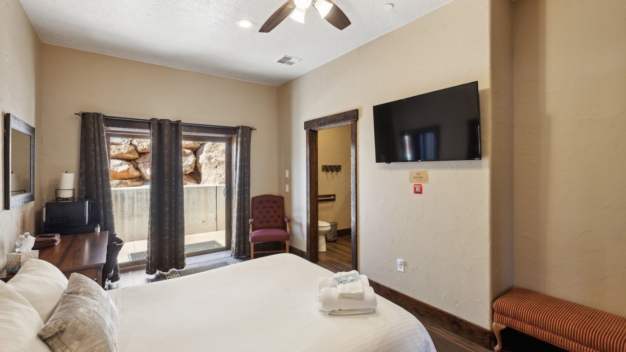 Photo of Bedroom in Hildale