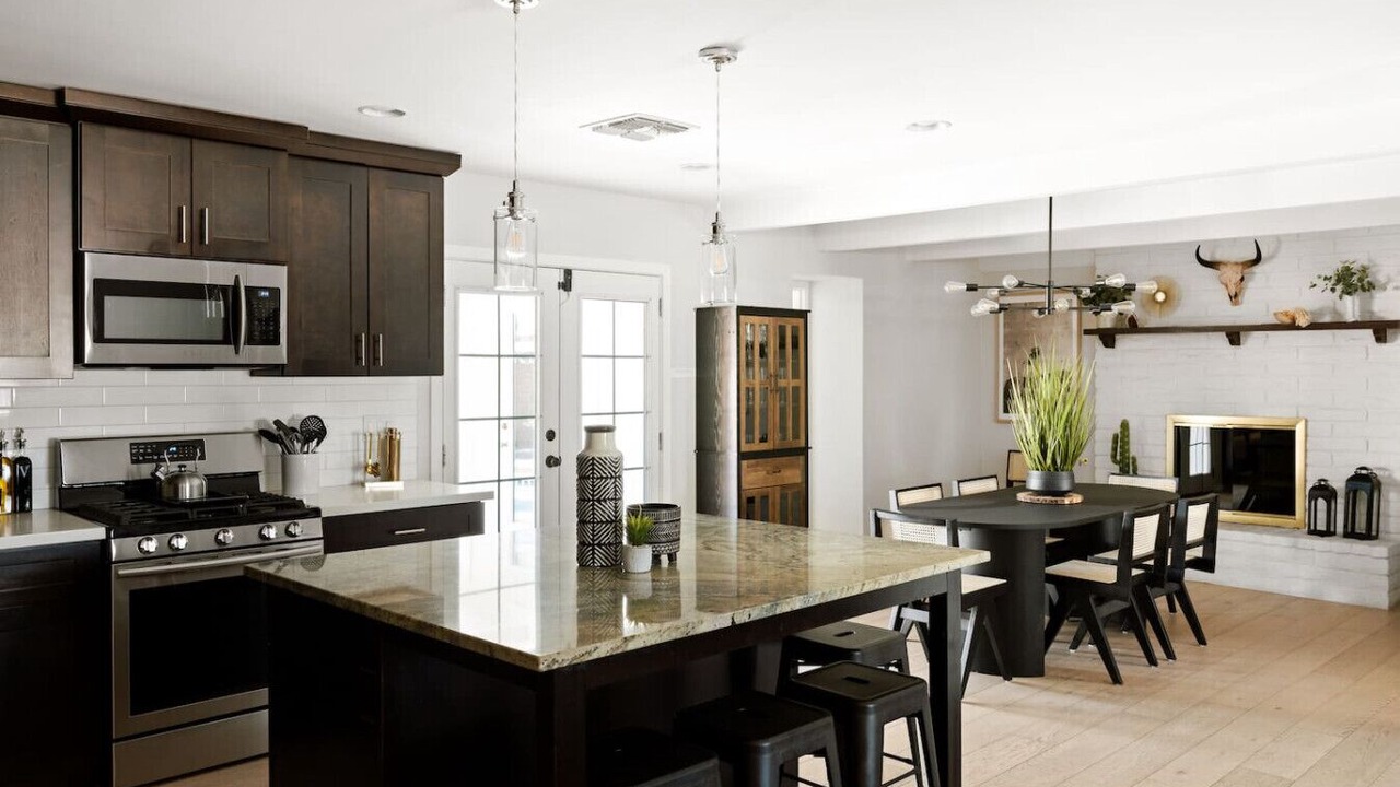 Photo of Kitchen in Papago Parkway