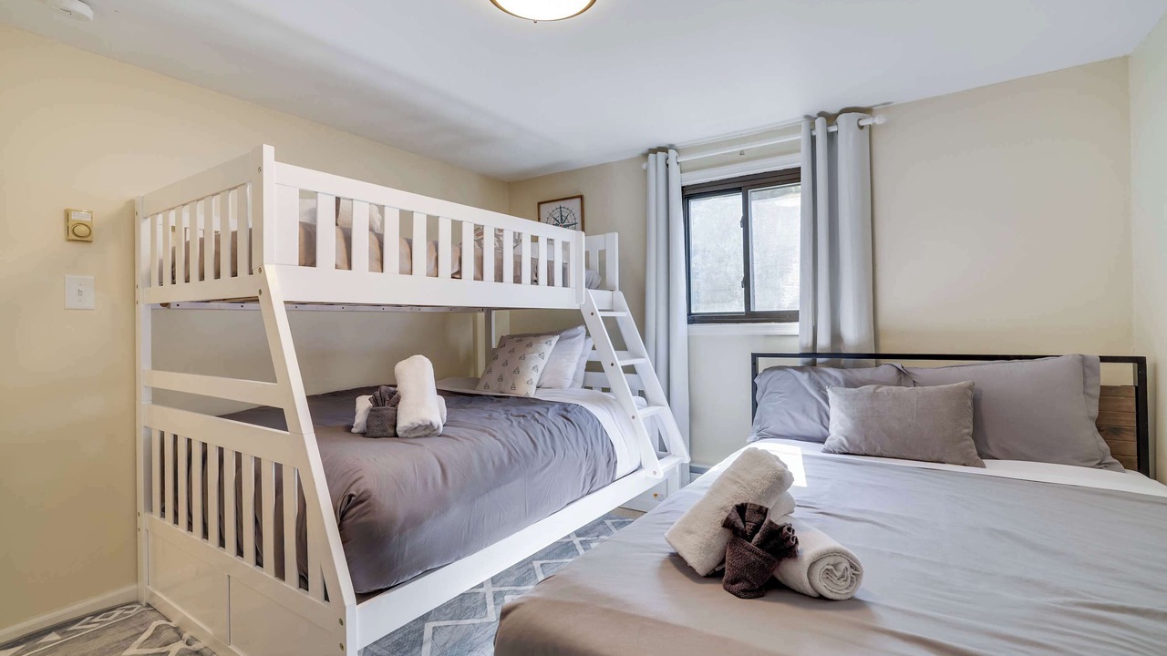 Photo of Bedroom in Village at Camelback