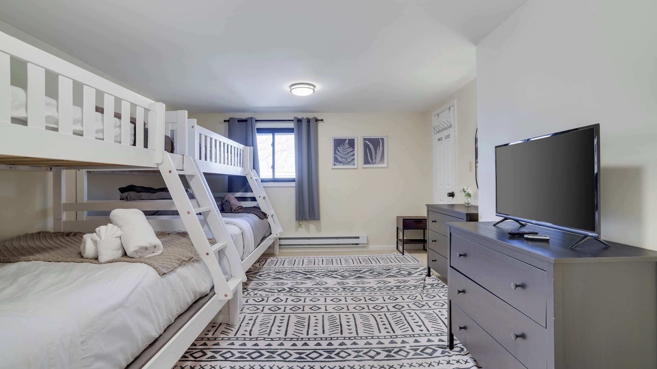 Photo of Bedroom in Village at Camelback