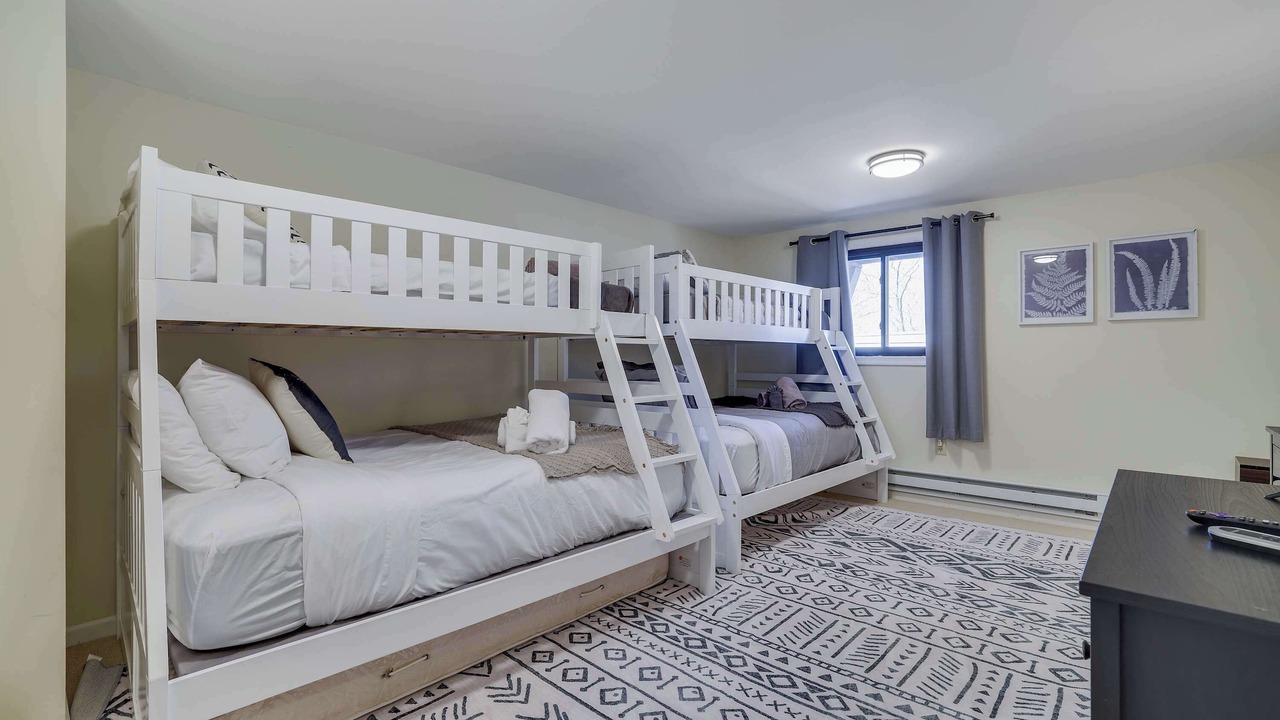 Photo of Bedroom in Village at Camelback