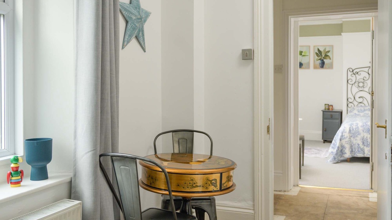 Photo of Bedroom in Edge