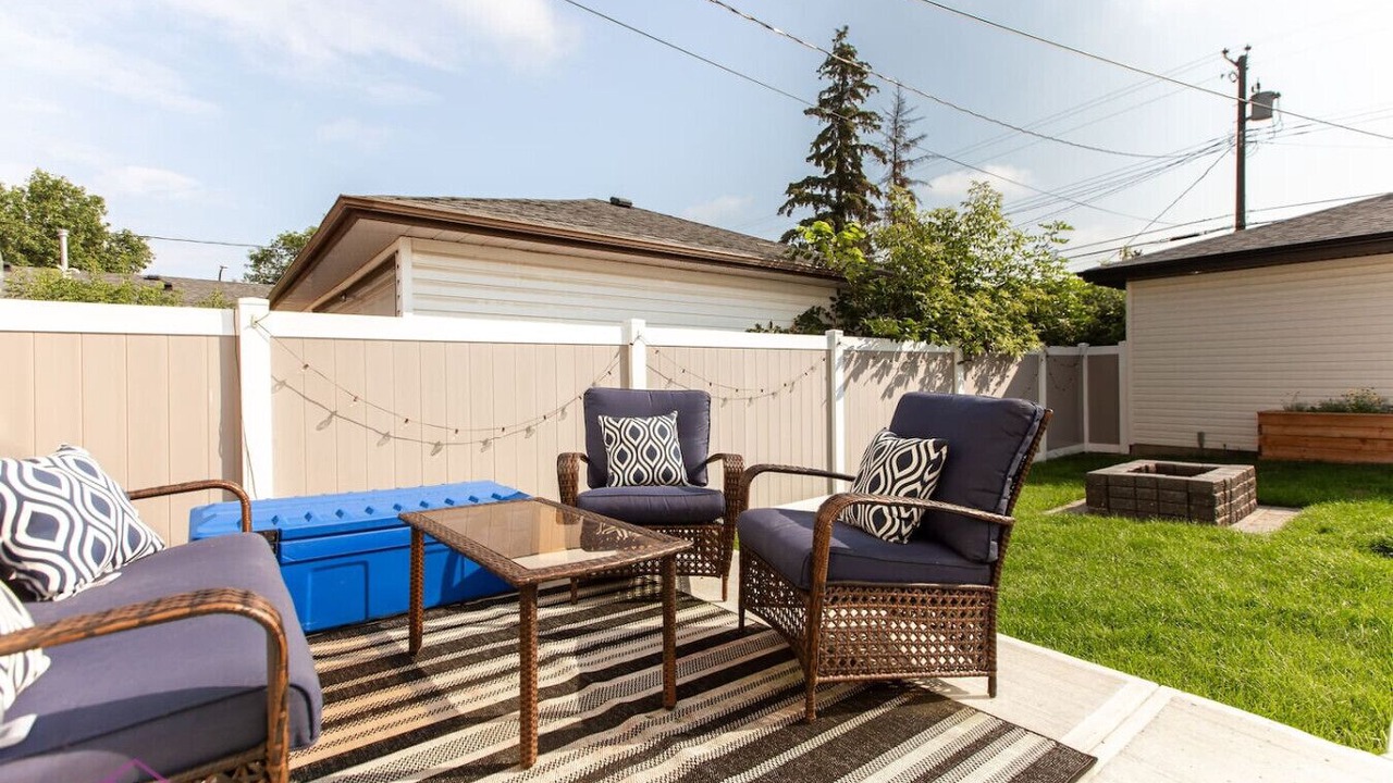 Photo of Patio Balcony in Jasper Place