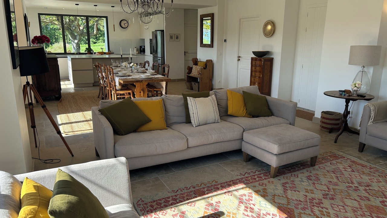 Photo of Livingroom in Roussillon